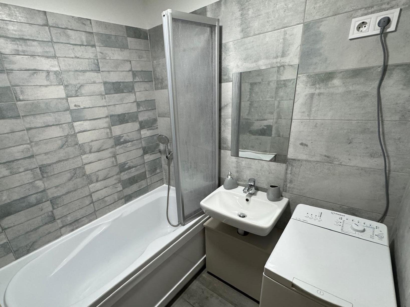Mifi Apartman Balatonlelle Dış mekan fotoğraf